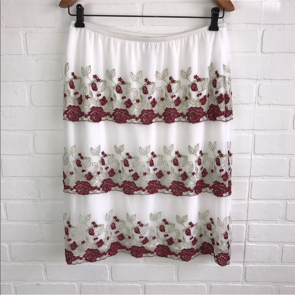 Maggie Sweet Dresses & Skirts - Maggie Sweet L Skirt Embroidered Rose Floral White